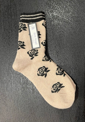 Roses Woolen Socks